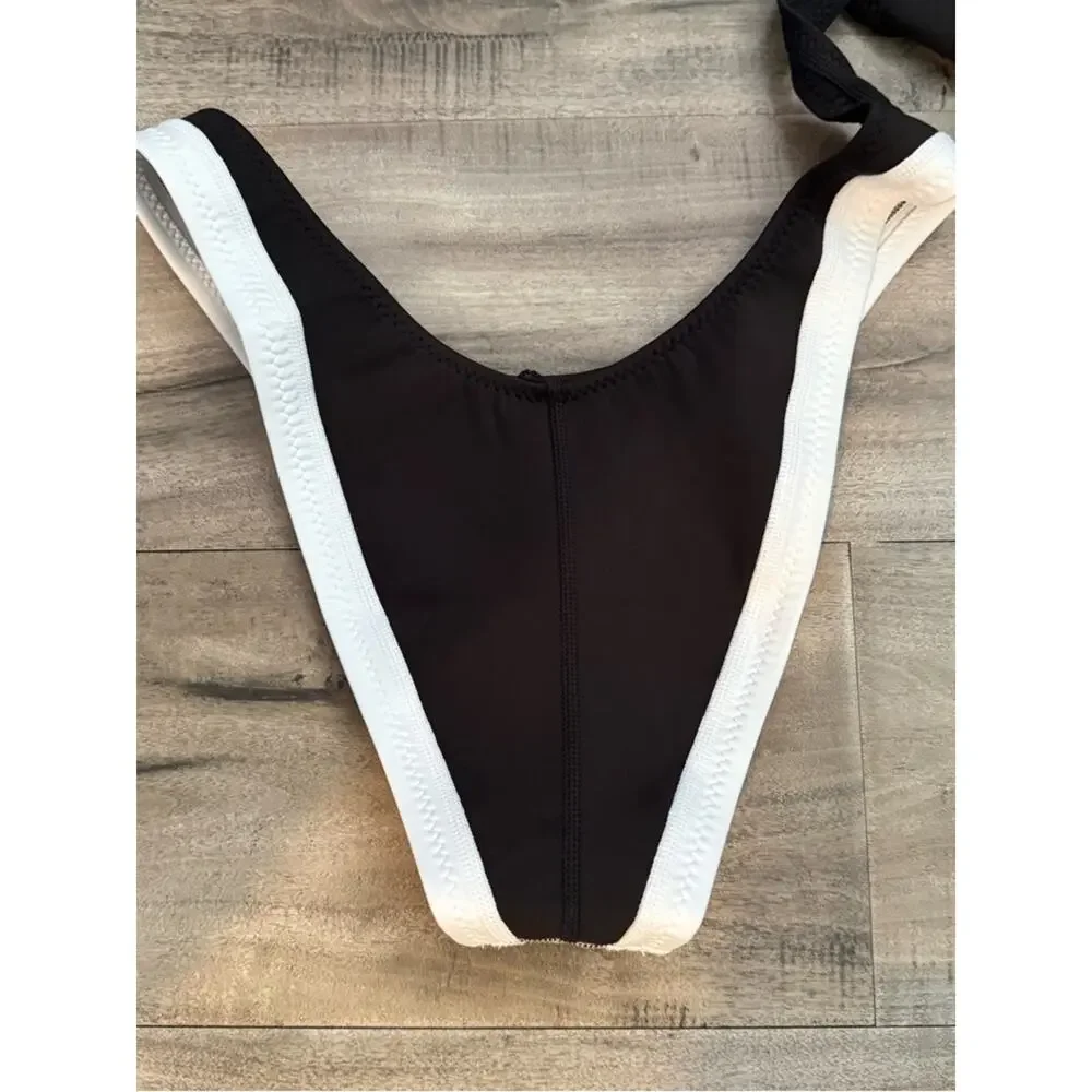 GIGI C Paris One-Piece in Black & White cutout asymmetrical one sleeve Medium